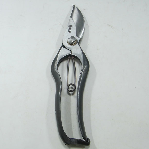 Pruning shears (Pruning scissors) [ KANESHIN ] S type " Length 200mm / Weight 350g" No.100L